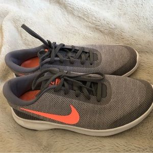 Women’s Nike Sneakers